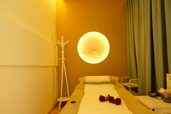 长沙开福日式指压的寂静美学：在按压中听见雪落的声音